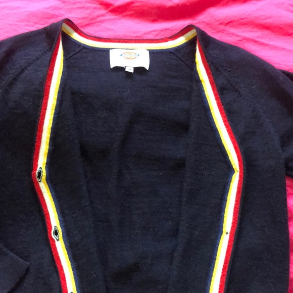 Woman’s Cardigan - Picture 3 of 4